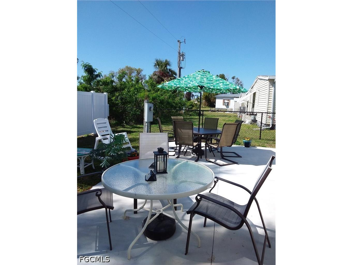 2809 Breezewood Drive North Fort Myers FL 33917 2026022321 image10