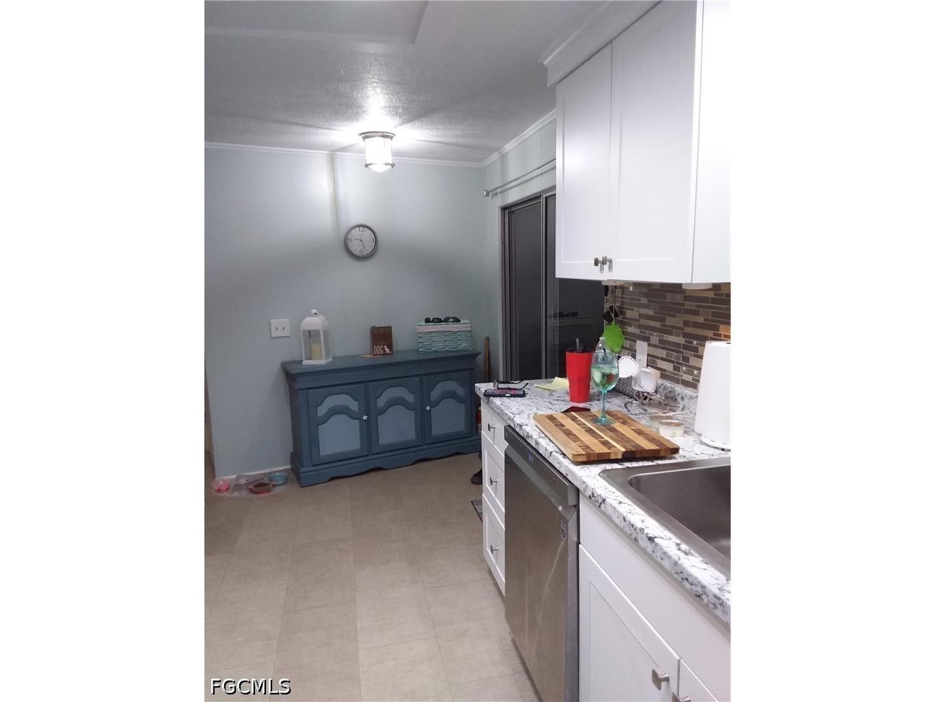 2809 Breezewood Drive North Fort Myers FL 33917 2026022321 image16