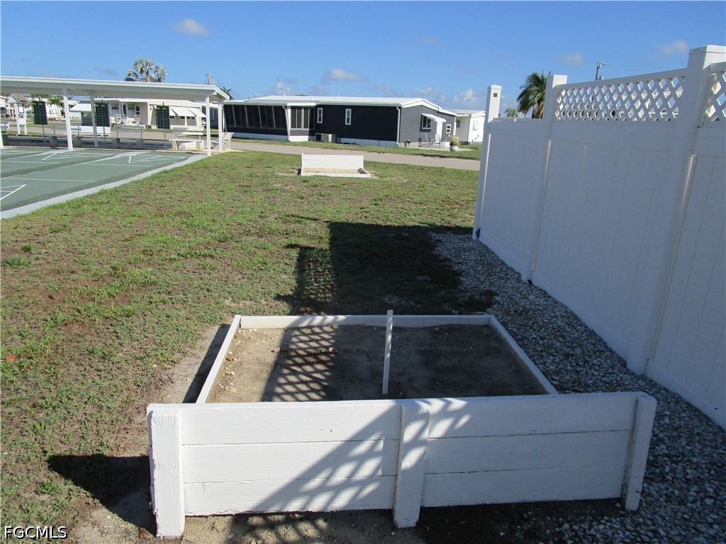 2809 Breezewood Drive North Fort Myers FL 33917 2026022321 image43
