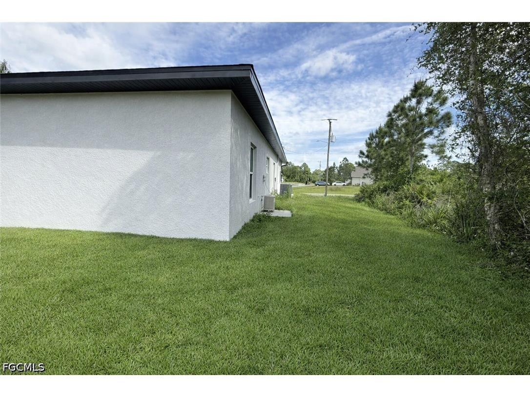 2809 Darlene Place Lehigh Acres FL 33971 2026019638 image23