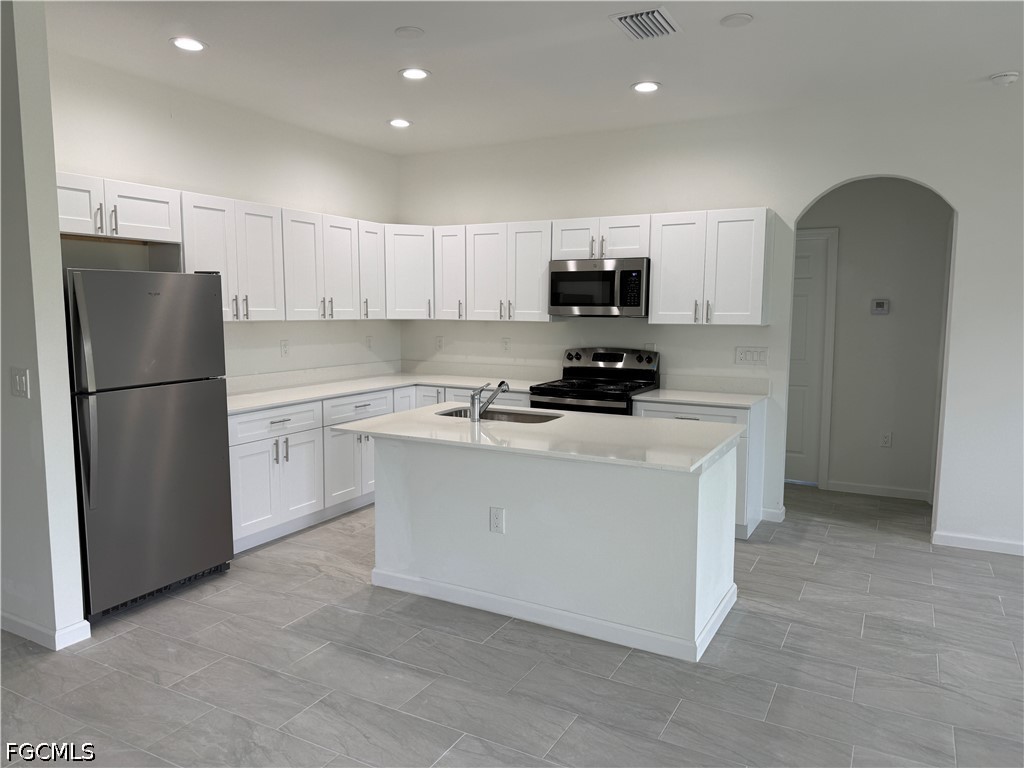 2809 Darlene Place Lehigh Acres FL 33971 2026019638 image4