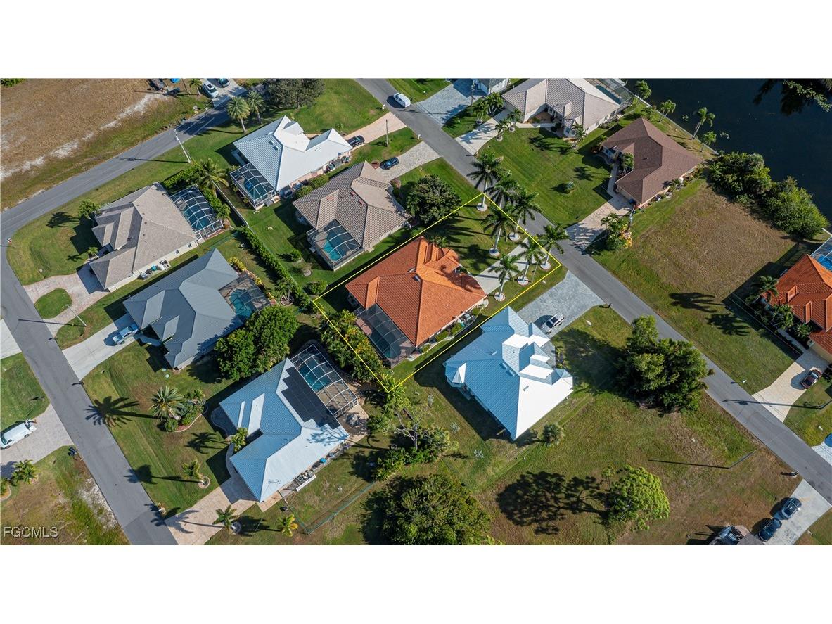 2809 NW 14th Terrace Cape Coral FL 33993 2025020071 image40
