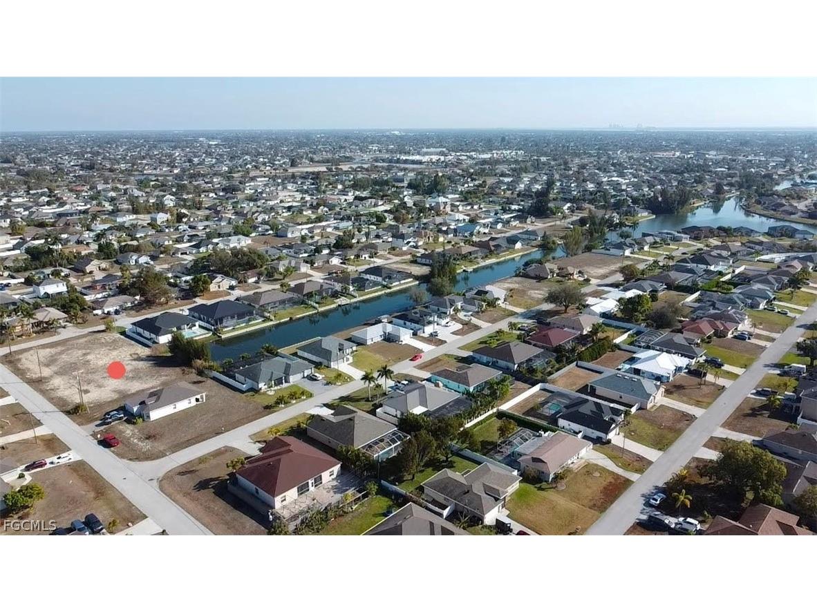 2809 SW 7th Place Cape Coral FL 33914 2026007959 image3