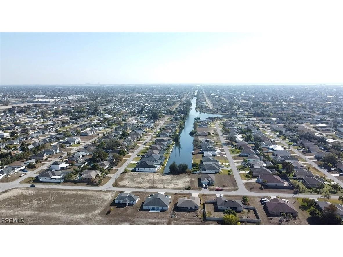 2809 SW 7th Place Cape Coral FL 33914 2026007959 image6