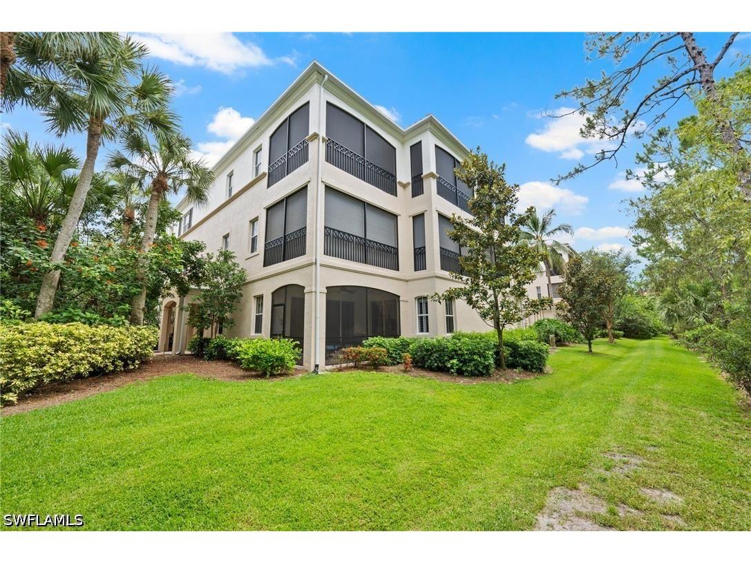 2809 Tiburon Boulevard E #2-101 Naples FL 34109 226022689 image1