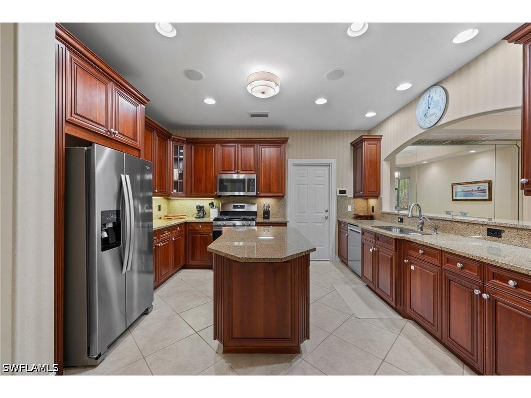 2809 Tiburon Boulevard E #2-101 Naples FL 34109 226022689 image10