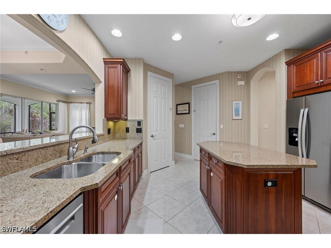 2809 Tiburon Boulevard E #2-101 Naples FL 34109 226022689 image11