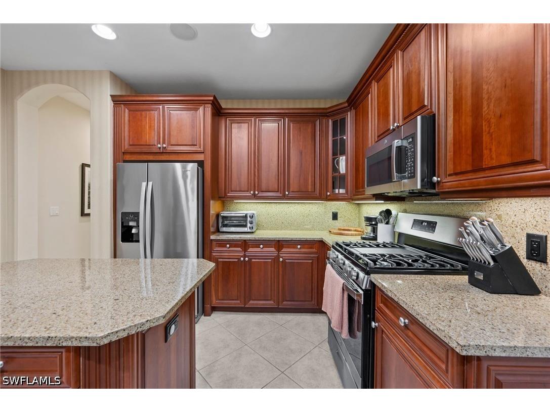 2809 Tiburon Boulevard E #2-101 Naples FL 34109 226022689 image12