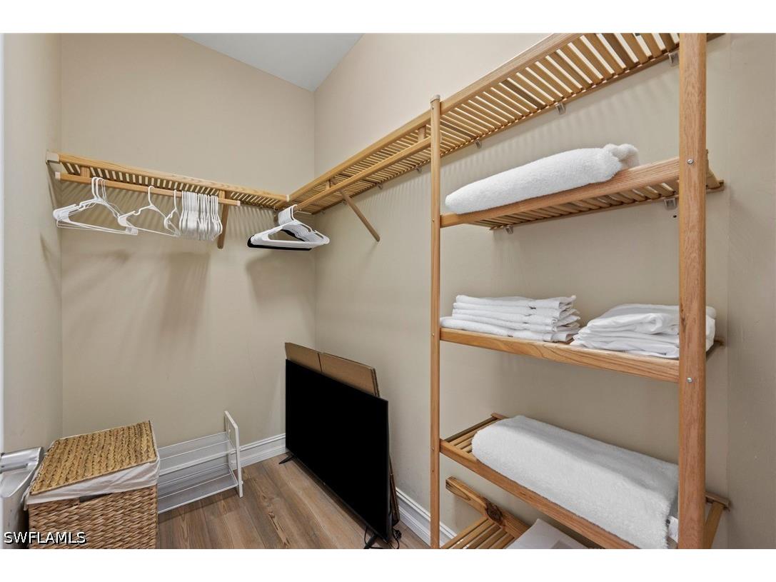 2809 Tiburon Boulevard E #2-101 Naples FL 34109 226022689 image21