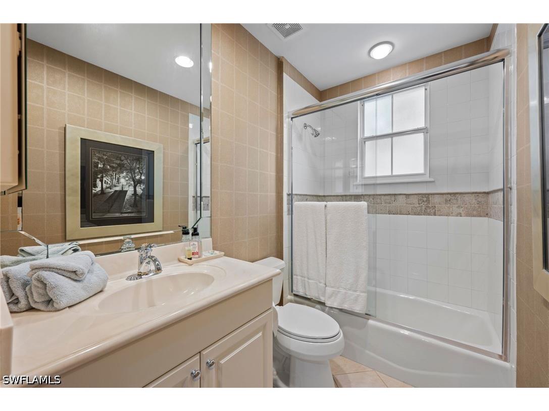 2809 Tiburon Boulevard E #2-101 Naples FL 34109 226022689 image26