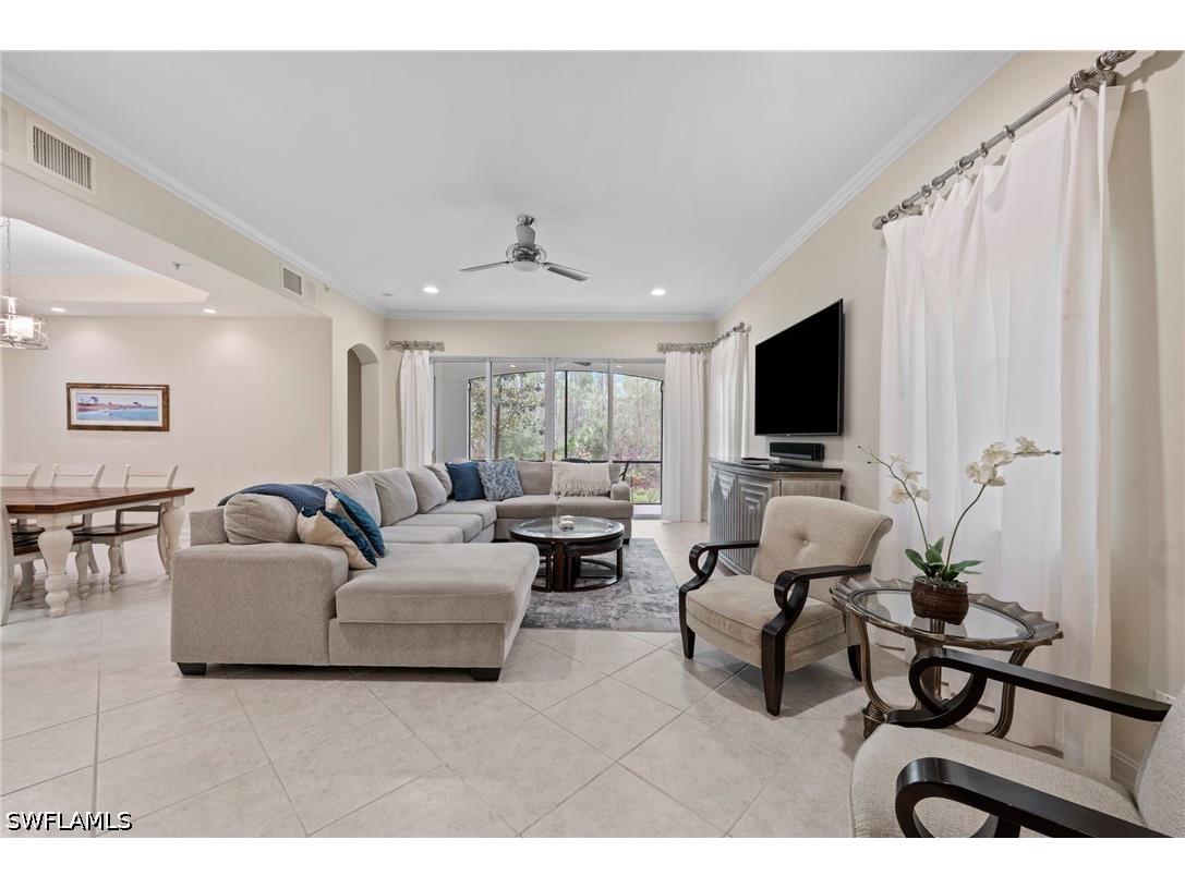 2809 Tiburon Boulevard E #2-101 Naples FL 34109 226022689 image5