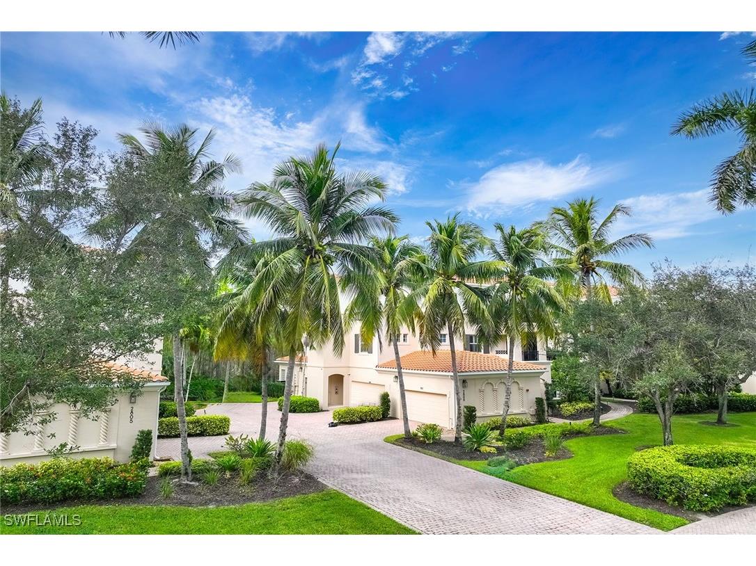 2809 Tiburon Boulevard E #102 Naples FL 34109 225079317 image1