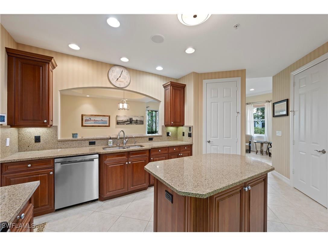 2809 Tiburon Boulevard E #2 Naples FL 34109 225084056 image10