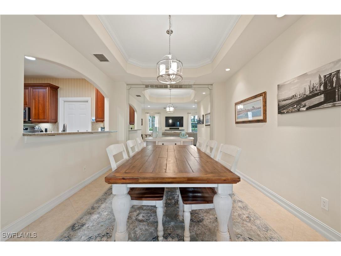2809 Tiburon Boulevard E #2 Naples FL 34109 225084056 image8