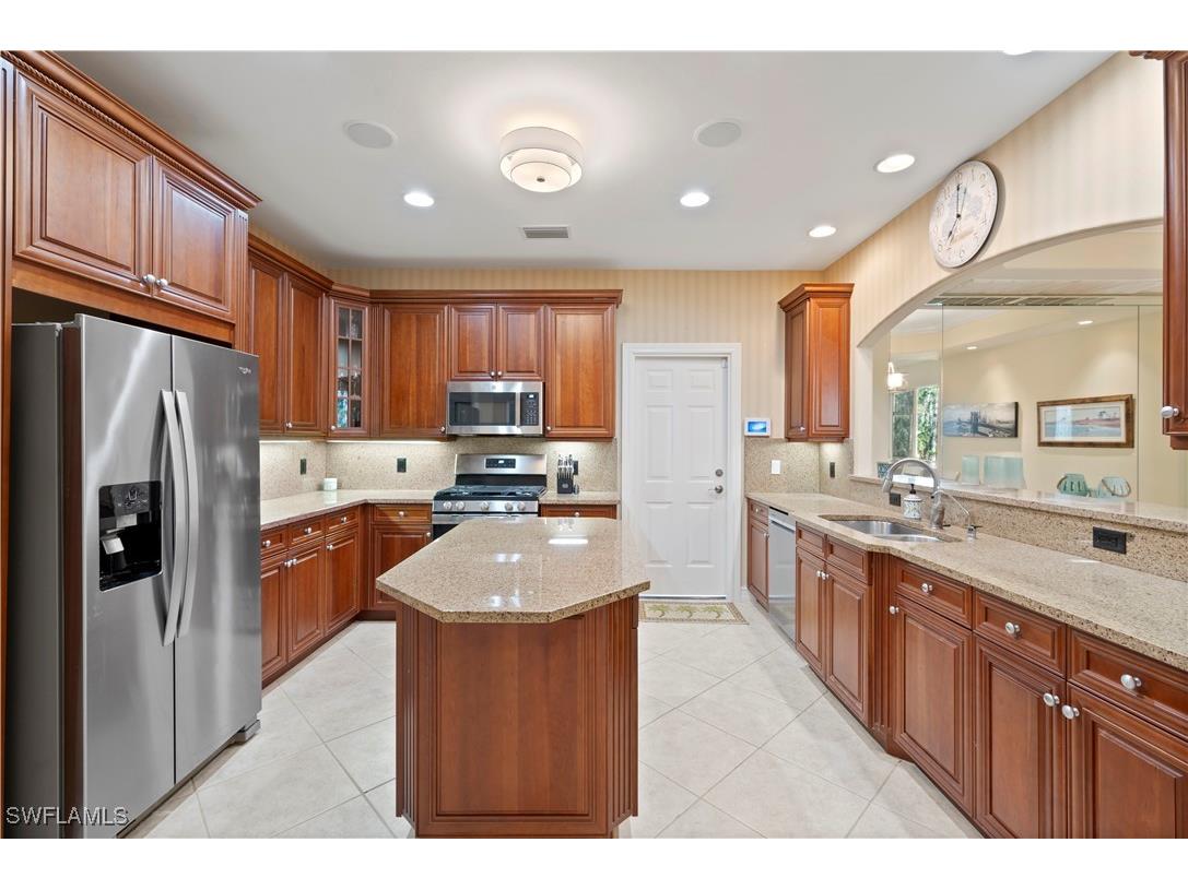 2809 Tiburon Boulevard E #2 Naples FL 34109 225084056 image9