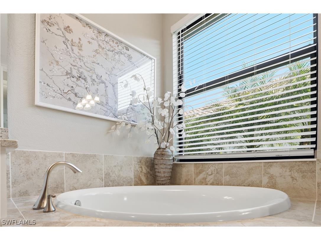 28091 Foxrock Court Bonita Springs FL 34135 226007935 image26