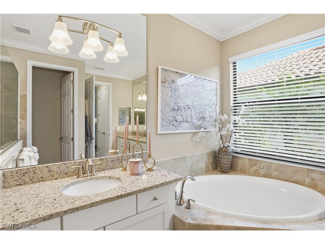 28091 Foxrock Court Bonita Springs FL 34135 226007935 image27