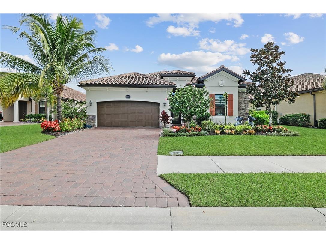 28095 Foxrock Court Bonita Springs FL 34135 2025021565 image2