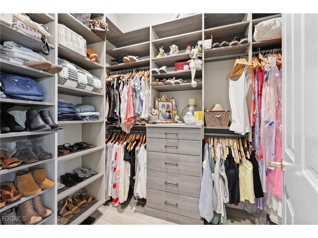 28095 Foxrock Court Bonita Springs FL 34135 2025021565 image21