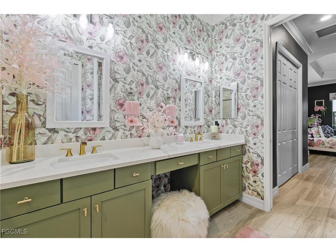 28095 Foxrock Court Bonita Springs FL 34135 2025021565 image23