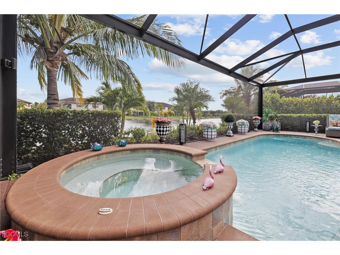 28095 Foxrock Court Bonita Springs FL 34135 2025021565 image29