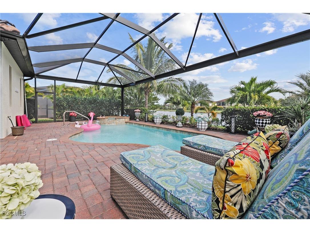 28095 Foxrock Court Bonita Springs FL 34135 2025021565 image30