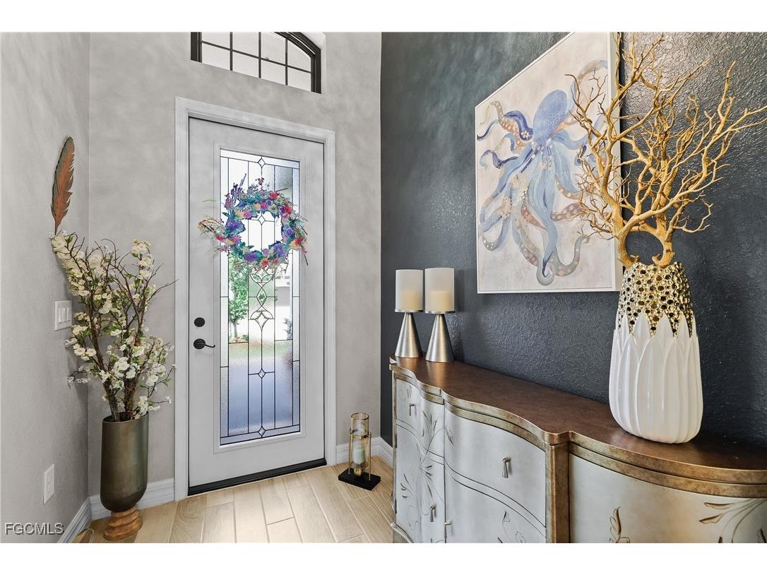 28095 Foxrock Court Bonita Springs FL 34135 2025021565 image5