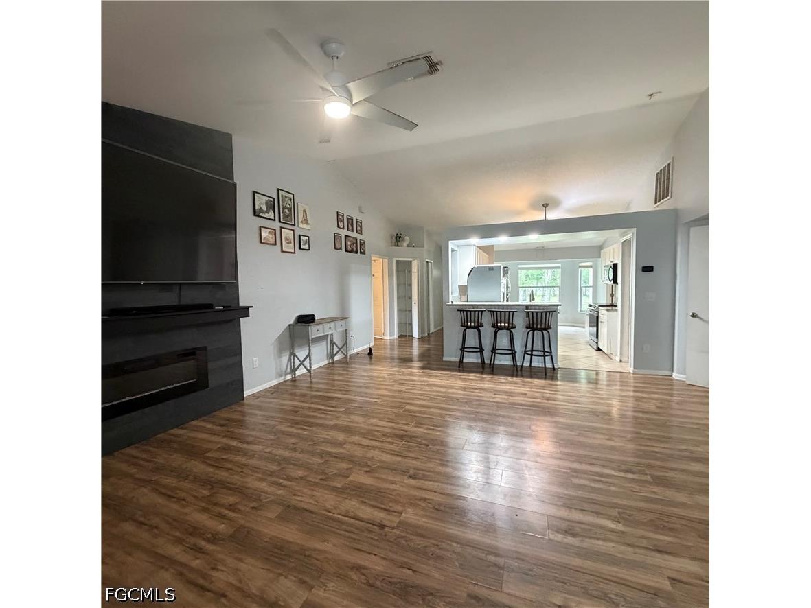 281 8th Street SE Naples FL 34117 2026023045 image8
