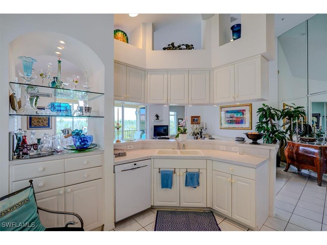 281 Lenell Road #1 (7-A) Fort Myers Beach FL 33931 225040176 image14