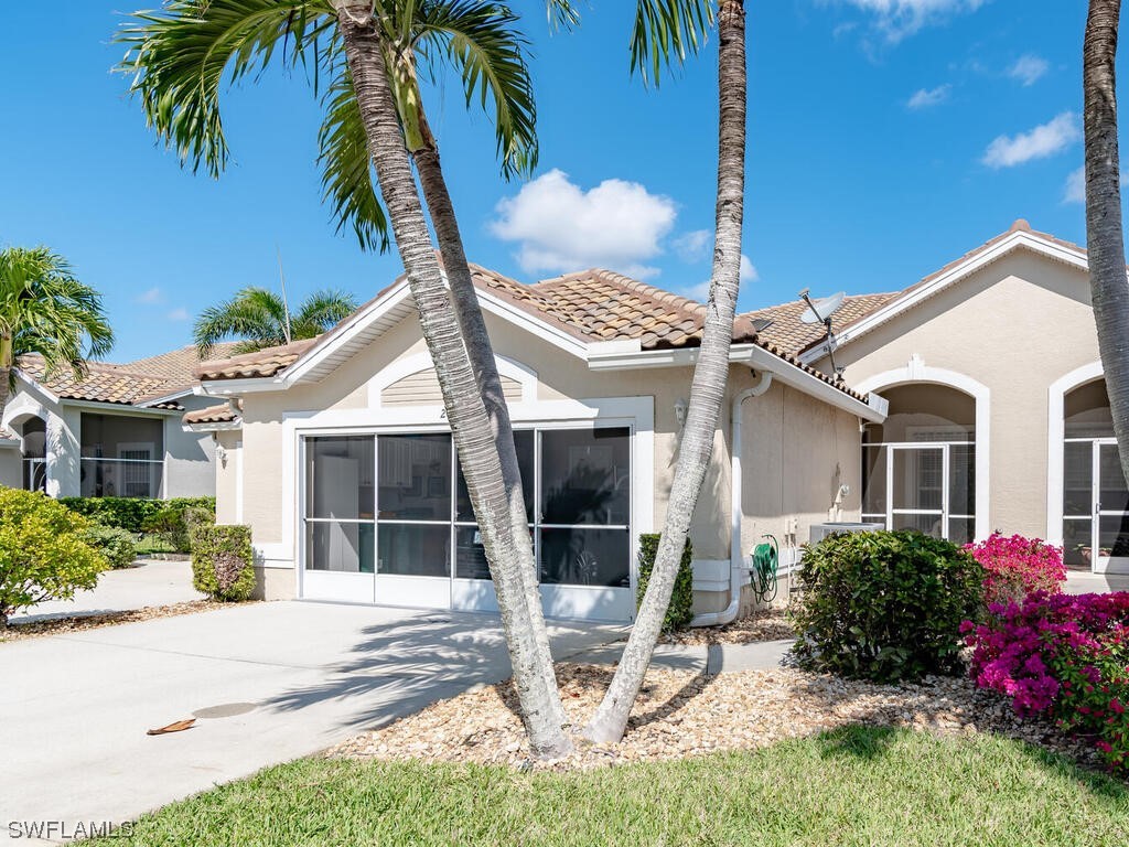 281 Stella Maris Drive S Naples FL 34114 223013942 image1