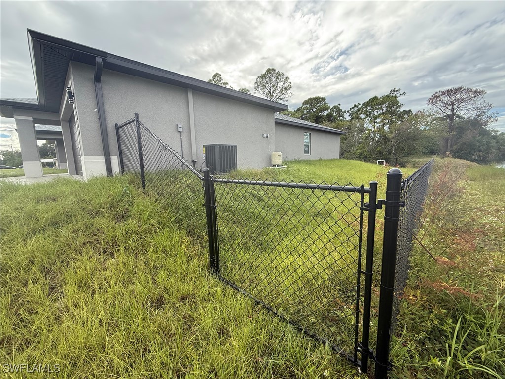 2810/2812 Martin Avenue S Lehigh Acres FL 33973 225074834 image8