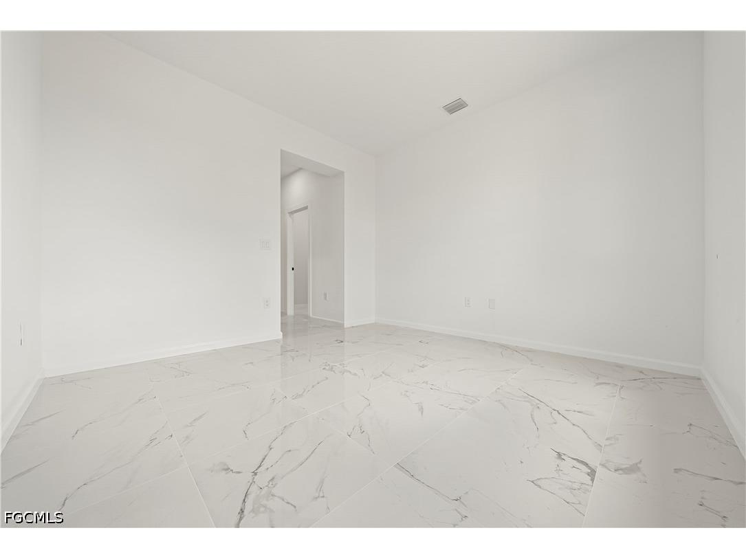 2810 72nd Street W Lehigh Acres FL 33971 2026014720 image8