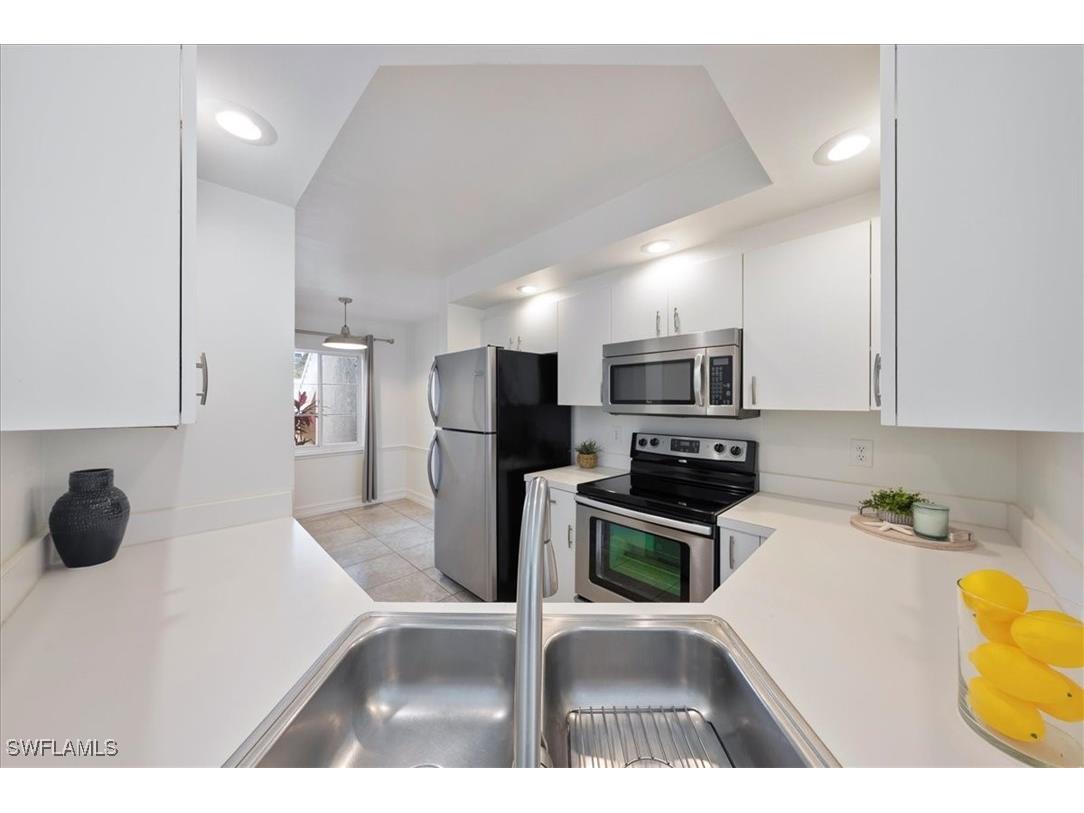 2810 Citrus Lake Drive #U101 Naples FL 34109 225057095 image5