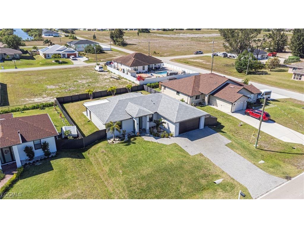 2810 Diplomat Parkway W Cape Coral FL 33993 2025012848 image17