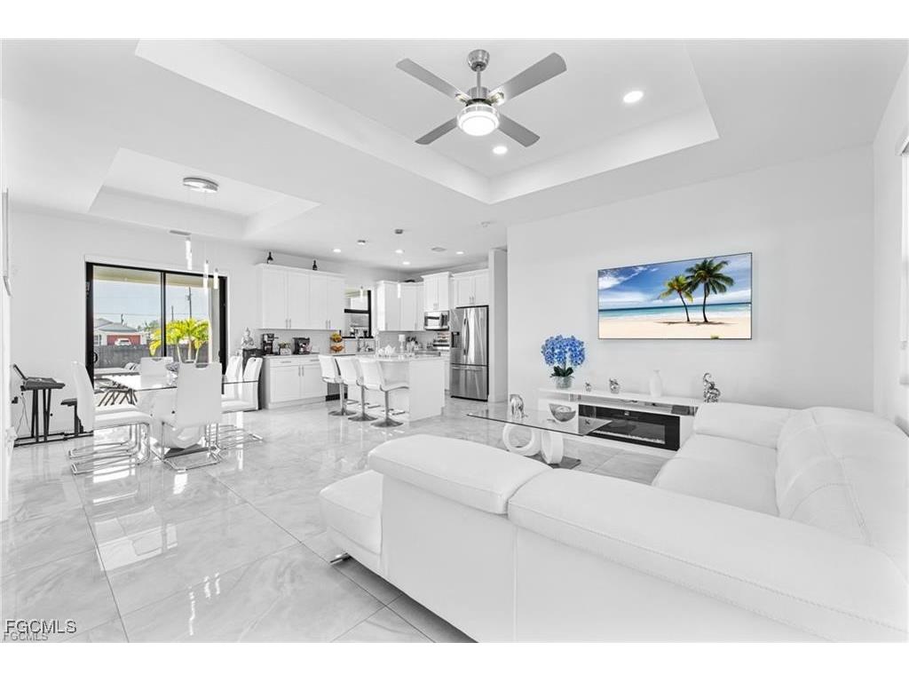 2810 Diplomat Parkway W Cape Coral FL 33993 2025012848 image4