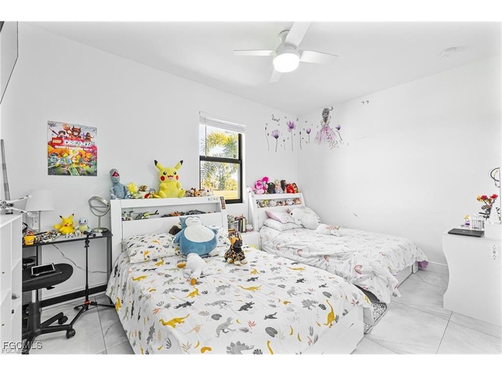 2810 Diplomat Parkway W Cape Coral FL 33993 2025012848 image7