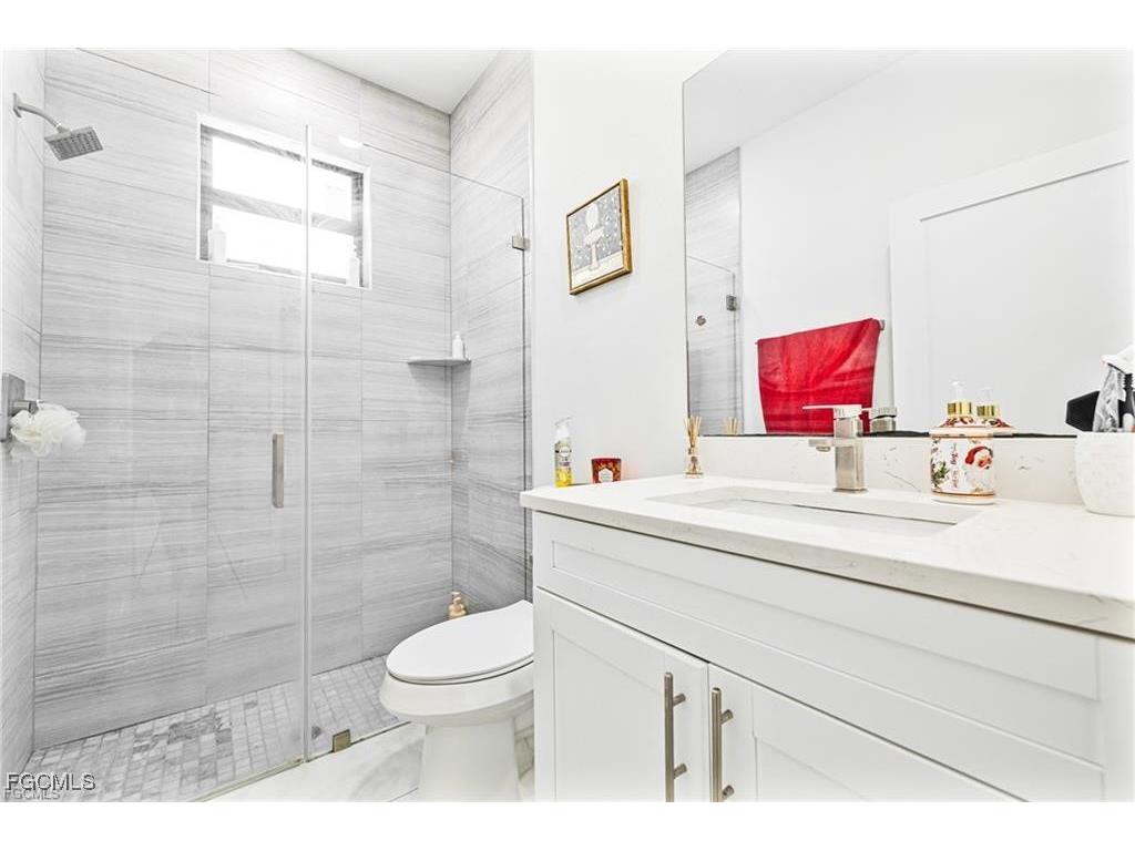 2810 Diplomat Parkway W Cape Coral FL 33993 2025012848 image8