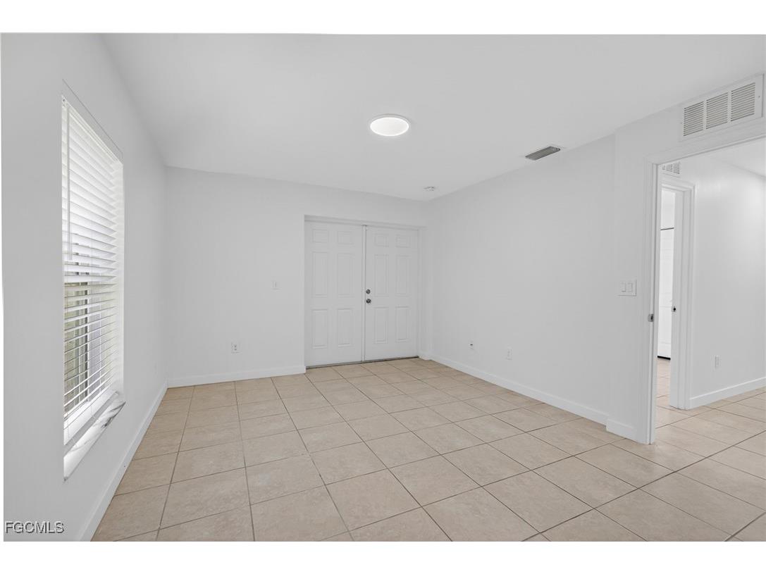 2810 Dunbar Avenue Fort Myers FL 33916 2025015449 image21