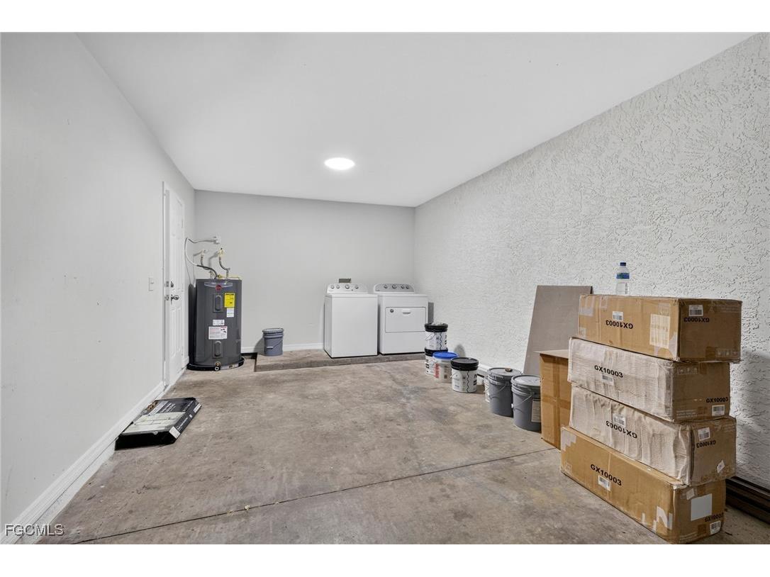 2810 Dunbar Avenue Fort Myers FL 33916 2025015449 image26