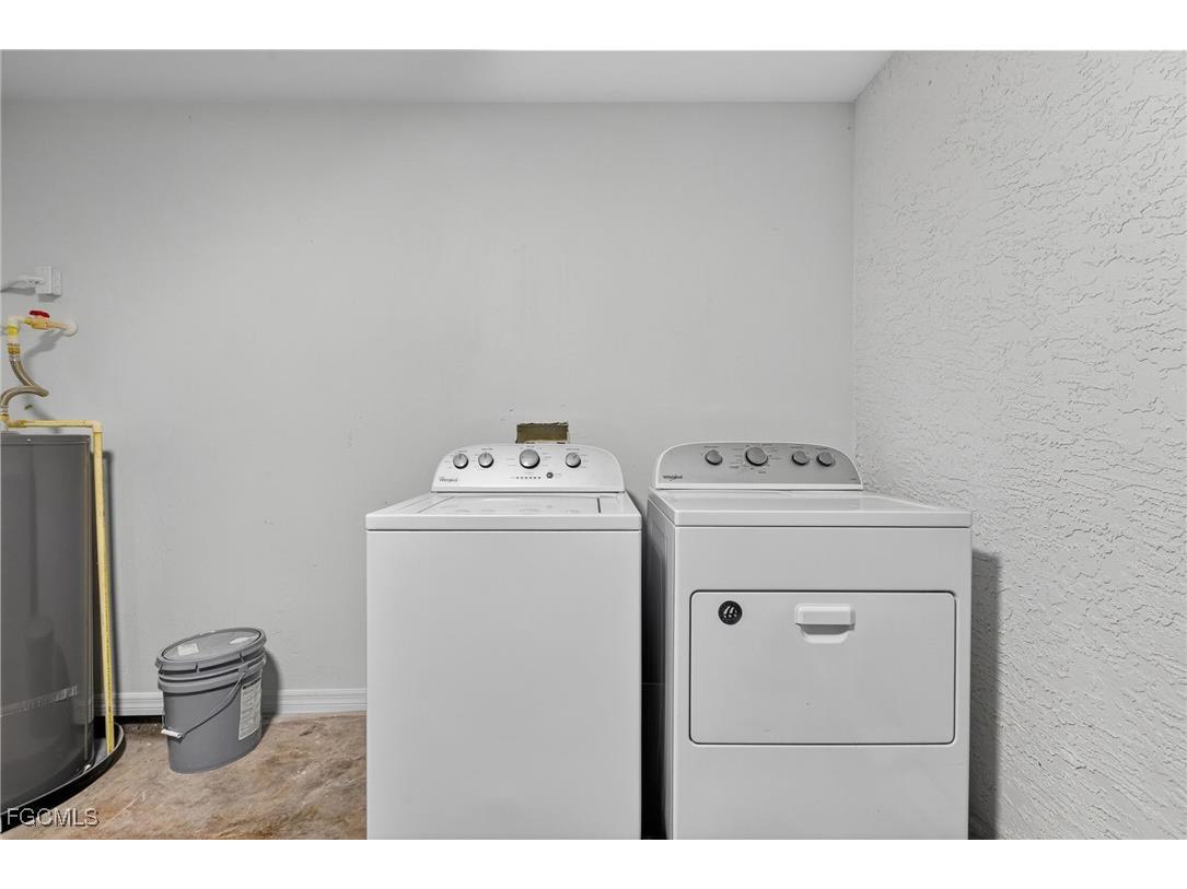 2810 Dunbar Avenue Fort Myers FL 33916 2025015449 image27