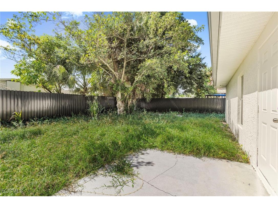 2810 Dunbar Avenue Fort Myers FL 33916 2025015449 image28
