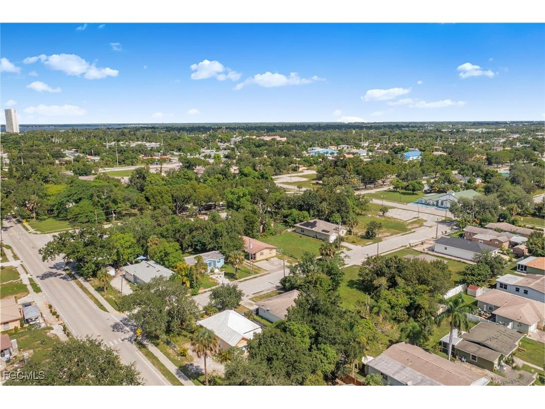 2810 Dunbar Avenue Fort Myers FL 33916 2025015449 image30