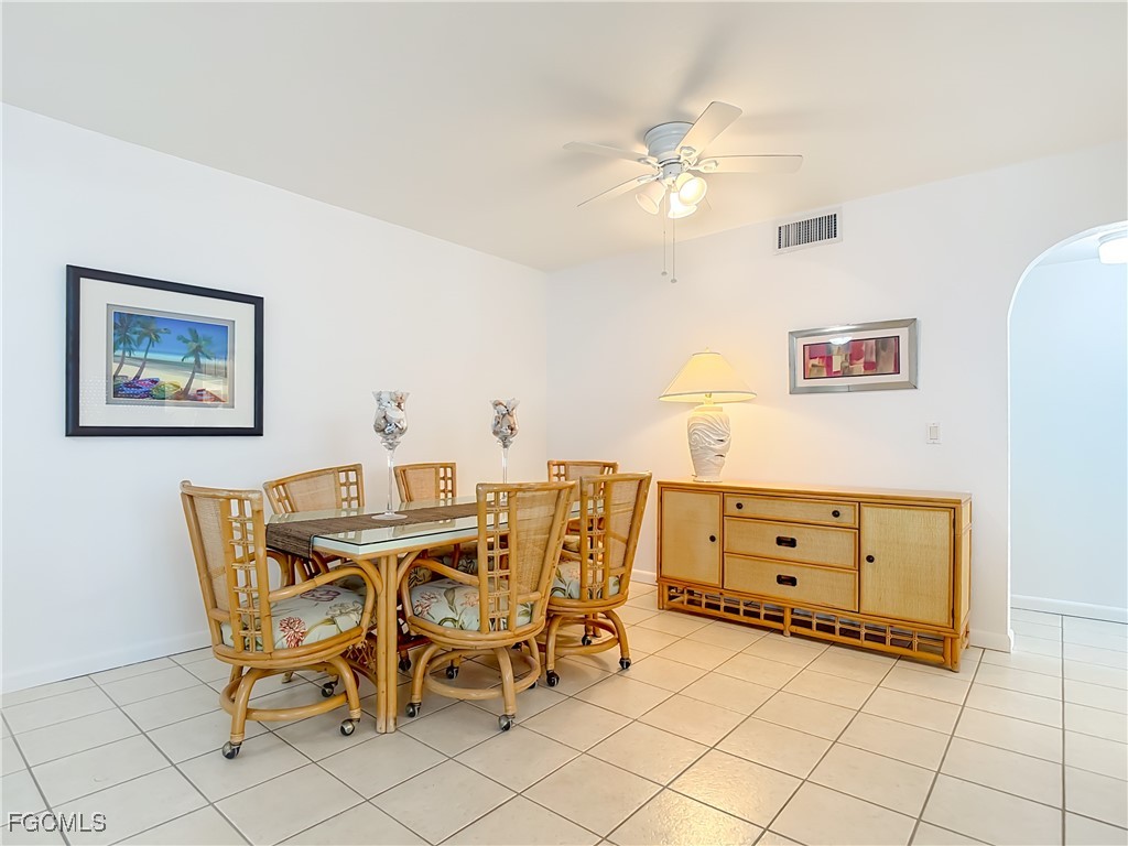 2810 Estero Boulevard #411 Fort Myers Beach FL 33931 2025013810 image10