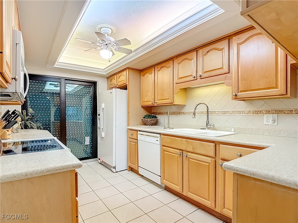 2810 Estero Boulevard #411 Fort Myers Beach FL 33931 2025013810 image15