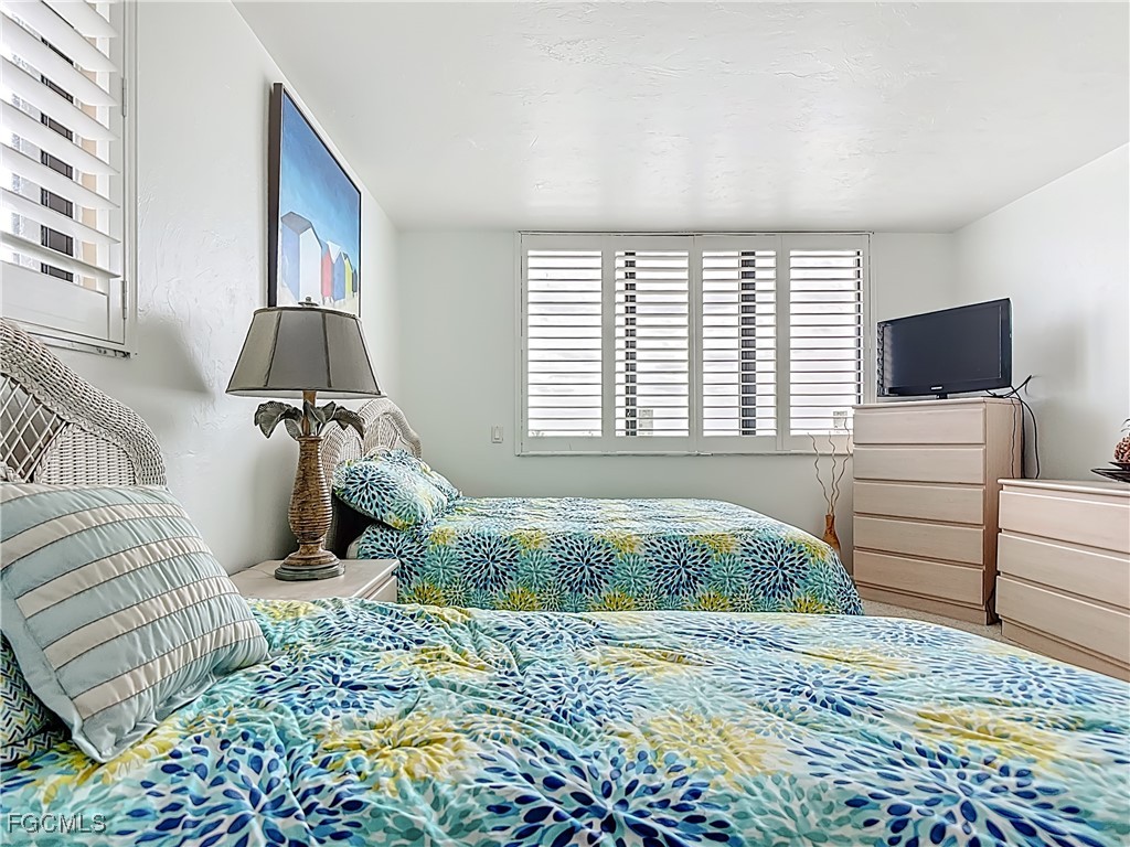 2810 Estero Boulevard #411 Fort Myers Beach FL 33931 2025013810 image25