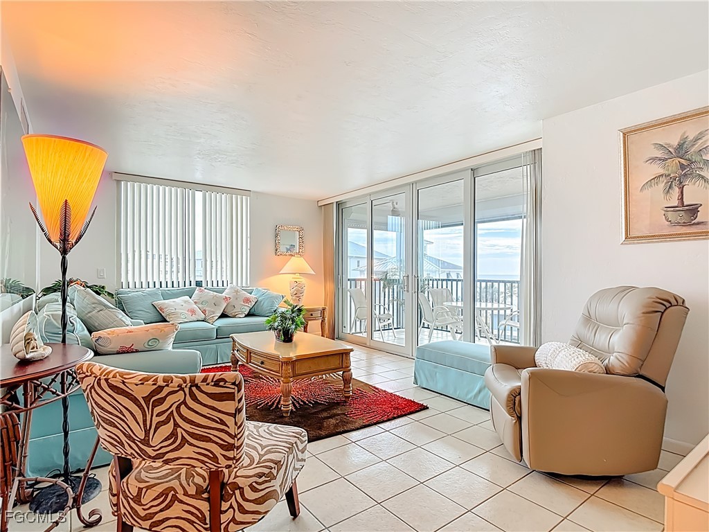 2810 Estero Boulevard #411 Fort Myers Beach FL 33931 2025013810 image7