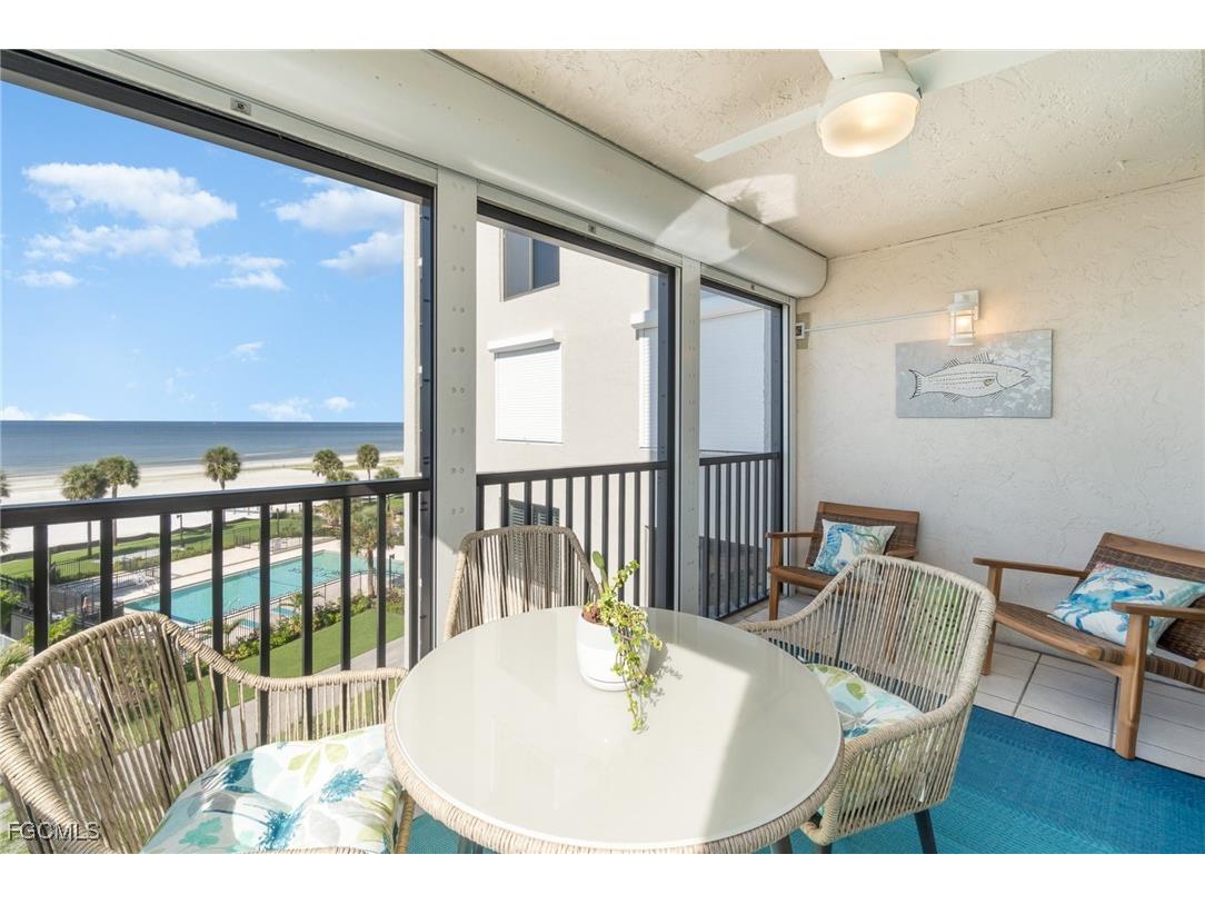 2810 Estero Boulevard #511 Fort Myers Beach FL 33931 2025010085 image1
