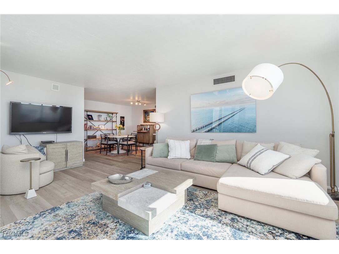 2810 Estero Boulevard #511 Fort Myers Beach FL 33931 2025010085 image6