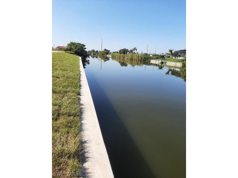 2810 NE 6th Avenue Cape Coral FL 33909 223069440 image1