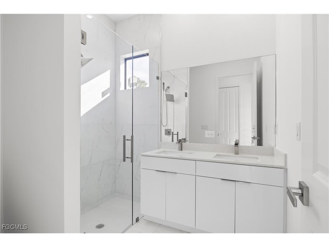 2810 NW 19th Avenue Cape Coral FL 33993 2025025980 image18